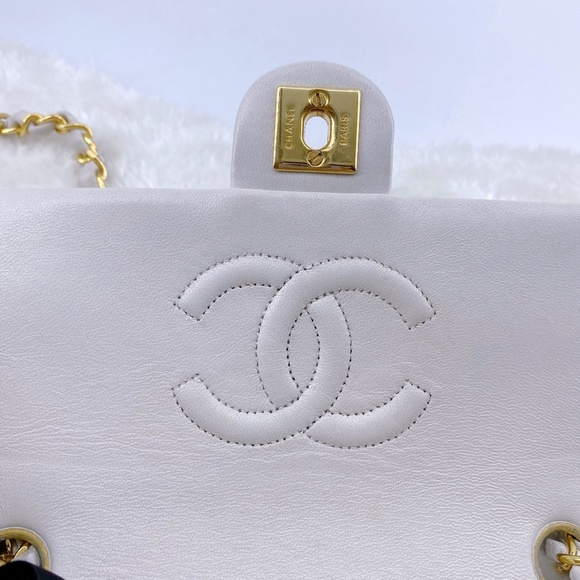 Chanel Pure White Mini Flap Bag - Picture 15 of 16
